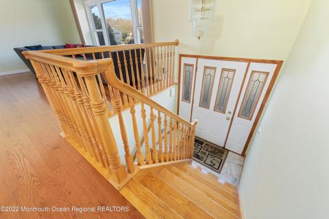 33 Union St, Matawan, NJ 07747 photo 5