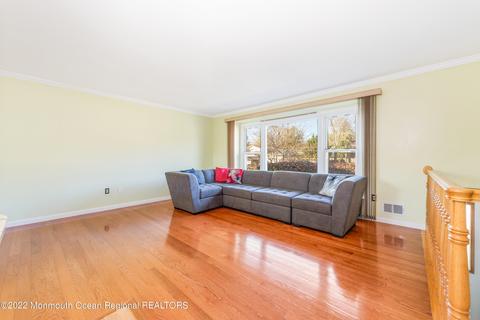 33 Union St, Matawan, NJ 07747 photo 7