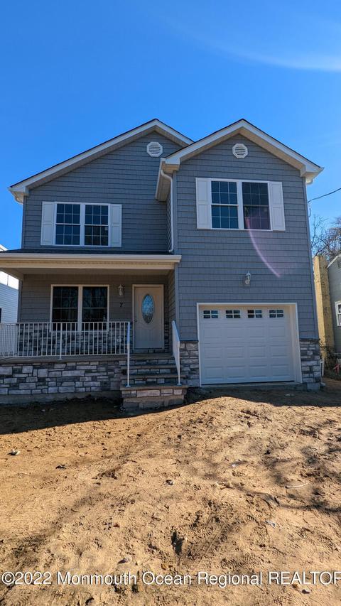 7 Therese Ave, Keyport, NJ 07735