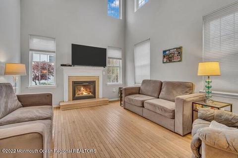 16 Springbrook Dr, Jackson, NJ 08527 photo 9