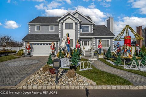 902 Capstan Dr, Forked River, NJ 08731 photo 2