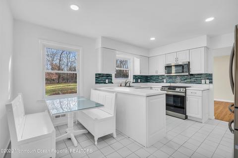 77 Maxim Dr, Forked River, NJ 08731 photo 10