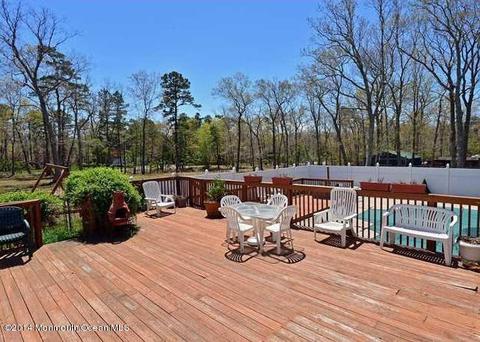 300 Clearstream Rd, Jackson, NJ 08527 photo 6