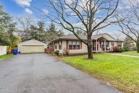 711 Pine Dr, Brick, NJ 08723 photo 2