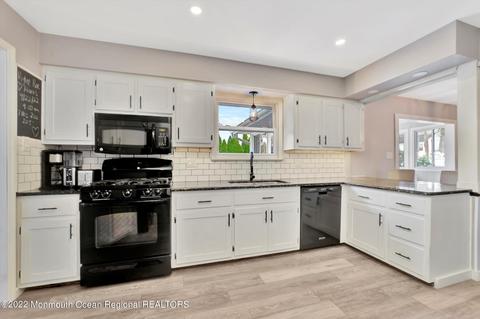 528 Devon St, Forked River, NJ 08731 photo 8
