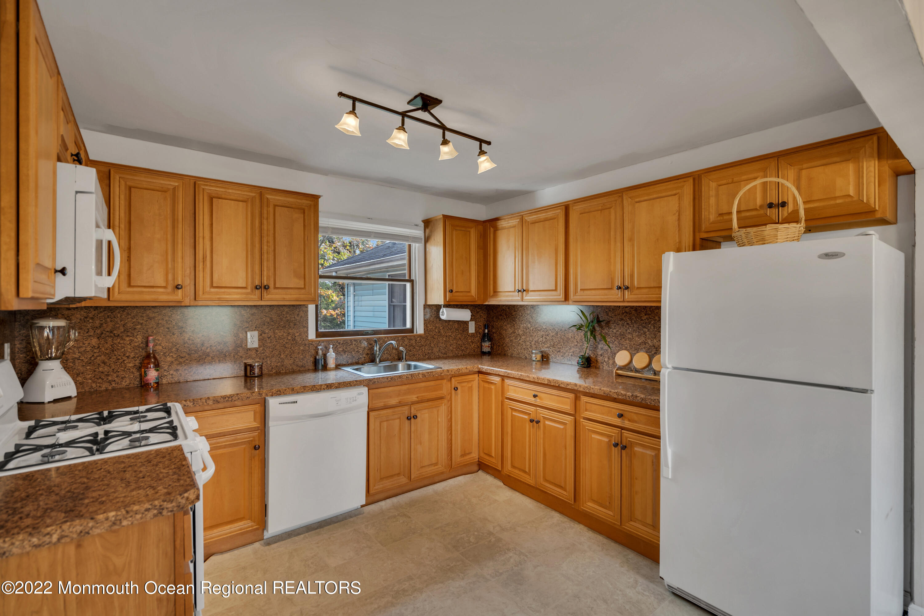 75 Claridge Dr, Jackson, NJ 08527 photo 1
