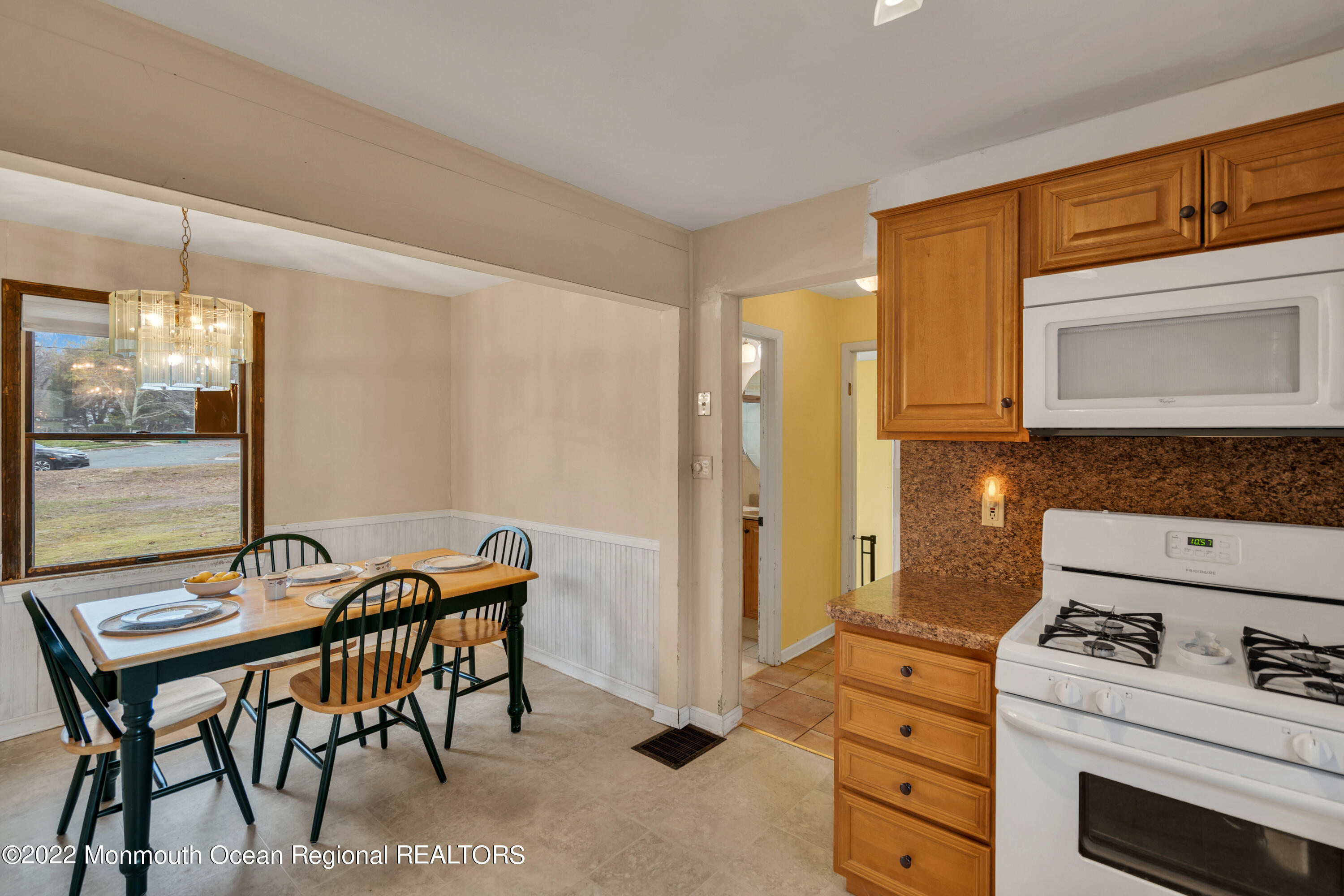 75 Claridge Dr, Jackson, NJ 08527 photo 4