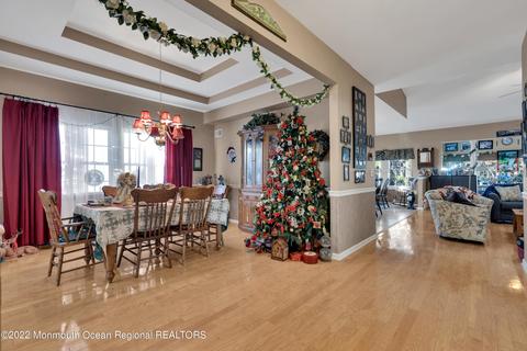 35 Strathmere St, Waretown, NJ 08758 photo 16