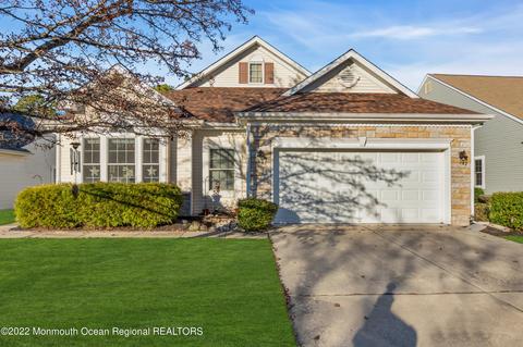 35 Strathmere St, Waretown, NJ 08758 photo 1