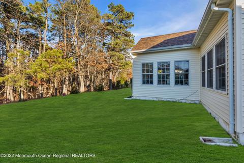 35 Strathmere St, Waretown, NJ 08758 photo 42