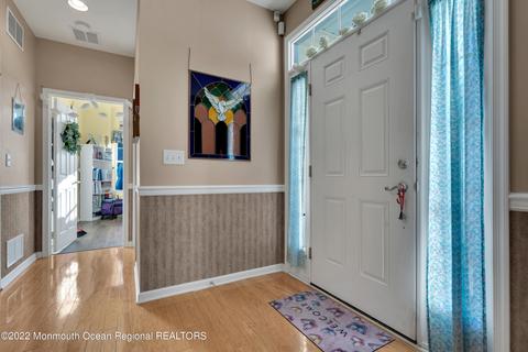 35 Strathmere St, Waretown, NJ 08758 photo 12