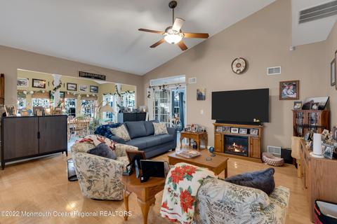 35 Strathmere St, Waretown, NJ 08758 photo 27
