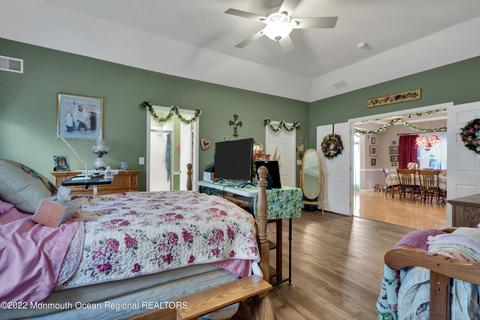 35 Strathmere St, Waretown, NJ 08758 photo 33