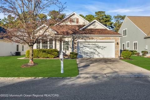 35 Strathmere St, Waretown, NJ 08758 photo 8