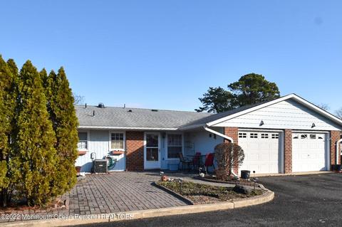 1126 B Argyll Cir #1126 B, Lakewood, NJ 08701