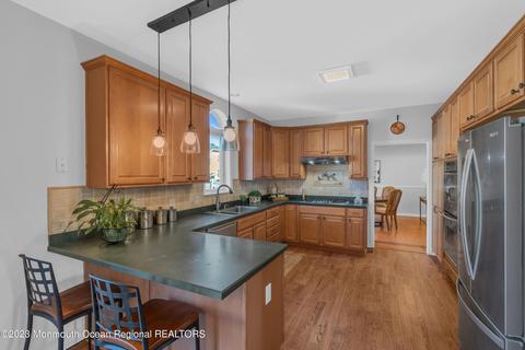 53 Viola Ave, Leonardo, NJ 07737 photo 10