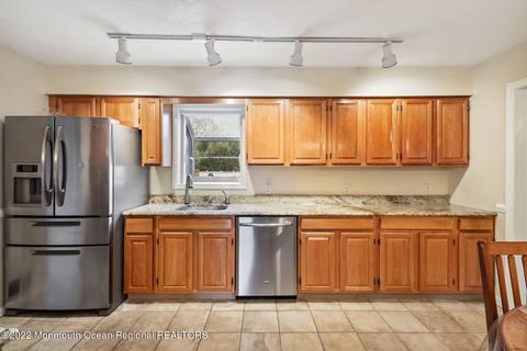 20 Jones Rd, Forked River, NJ 08731 photo 7