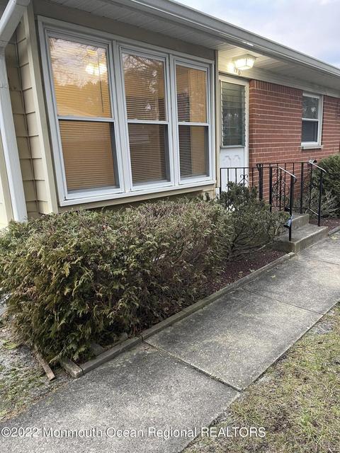 19 Yorktowne Pkwy #B, Whiting, NJ 08759