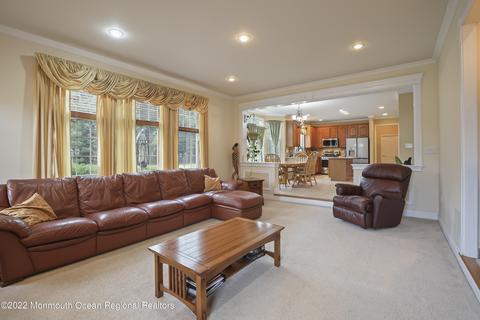 8 Beverly Ct, Jackson, NJ 08527 photo 15