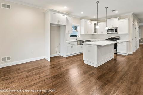 39 Viola Ave, Leonardo, NJ 07737 photo 11