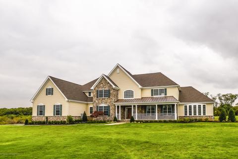 10 Cook Ct, Millstone, NJ 08535