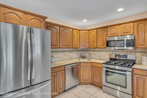10 Trinity Pl, Jackson, NJ 08527 photo 12