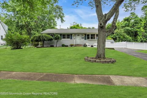 10 Trinity Pl, Jackson, NJ 08527