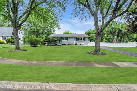 10 Trinity Pl, Jackson, NJ 08527 photo 4