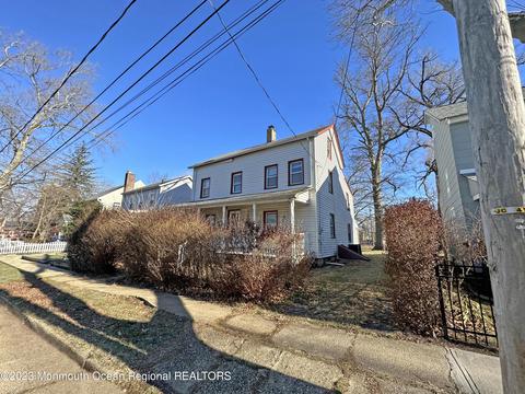 93 Randolph St, Freehold, NJ 07728