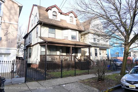 184 N 9th St, Newark, NJ 07107