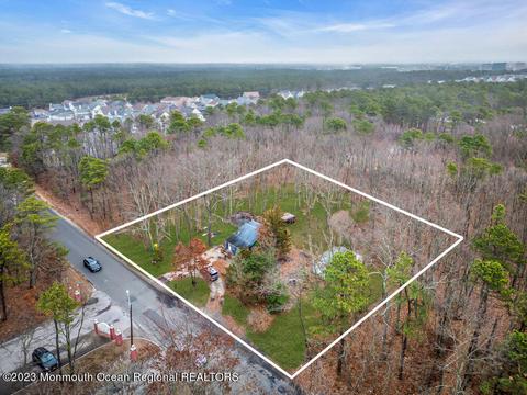 575 Washington Ave, Lakewood, NJ 08701