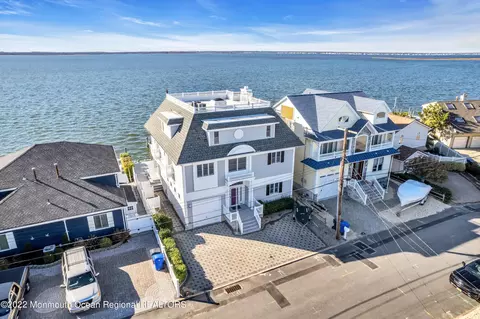 273 Monterey Cir, Lavallette, NJ 08735