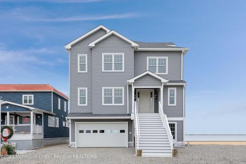 105 Bay Shore Dr, Toms River, NJ 08753