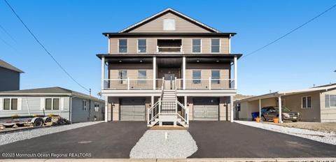 118 Monterey Dr, Brick, NJ 08723