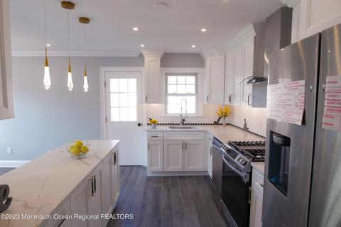 27 Exeter Ave, Edison, NJ 08817 photo 9