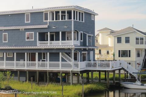 1286 Avenue A, Manahawkin, NJ 08050