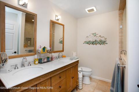 39 Poplar Ct #B, Brielle, NJ 08730 photo 14