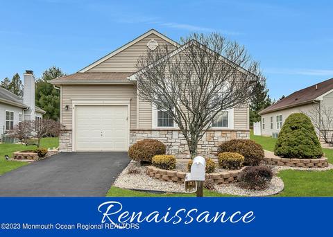 6 Chaminox Ct, Manchester, NJ 08759