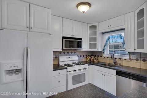 12 Juniper Ln, Jackson, NJ 08527 photo 18