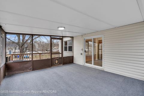 556 Mark Dr, Brick, NJ 08724 photo 38