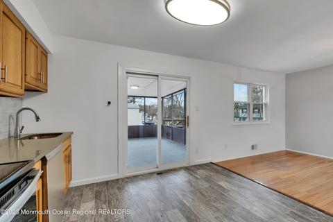 556 Mark Dr, Brick, NJ 08724 photo 21