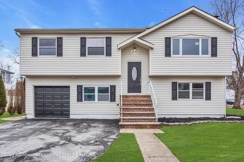 556 Mark Dr, Brick, NJ 08724 photo 1