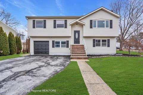 556 Mark Dr, Brick, NJ 08724 photo 4
