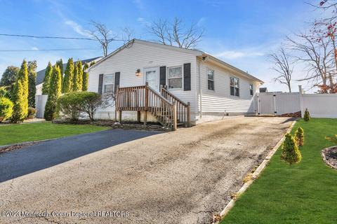 1737 Pineview Rd, Forked River, NJ 08731 photo 2