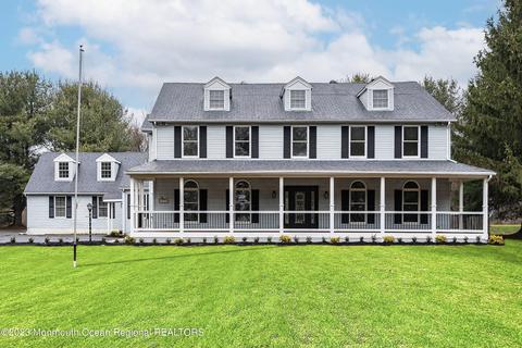 518 Stagecoach Rd, Millstone, NJ 08510