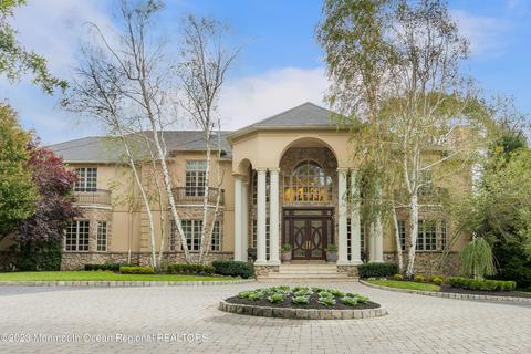 14 Haviland Dr, Millstone, NJ 08535