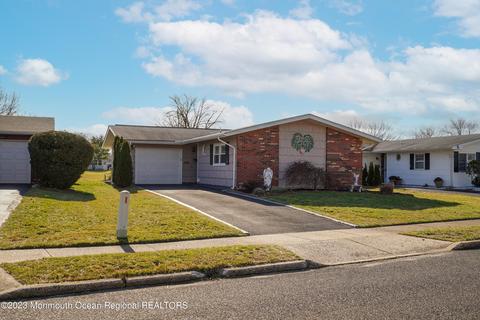 3 Dryden Rd, Brick, NJ 08724 photo 1