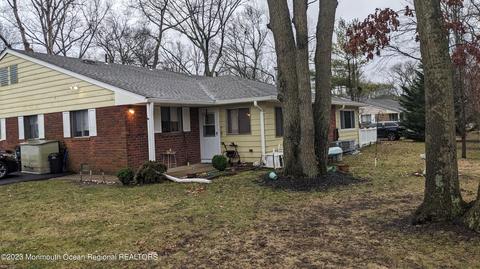 3 Dove St #D, Whiting, NJ 08759