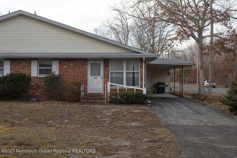 40 Cranberry Rd #30A, Manahawkin, NJ 08050