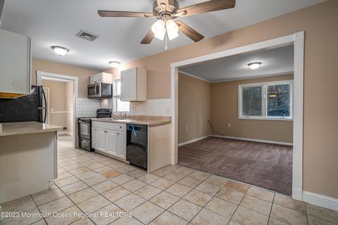 336 Enterprise Dr, Forked River, NJ 08731 photo 11